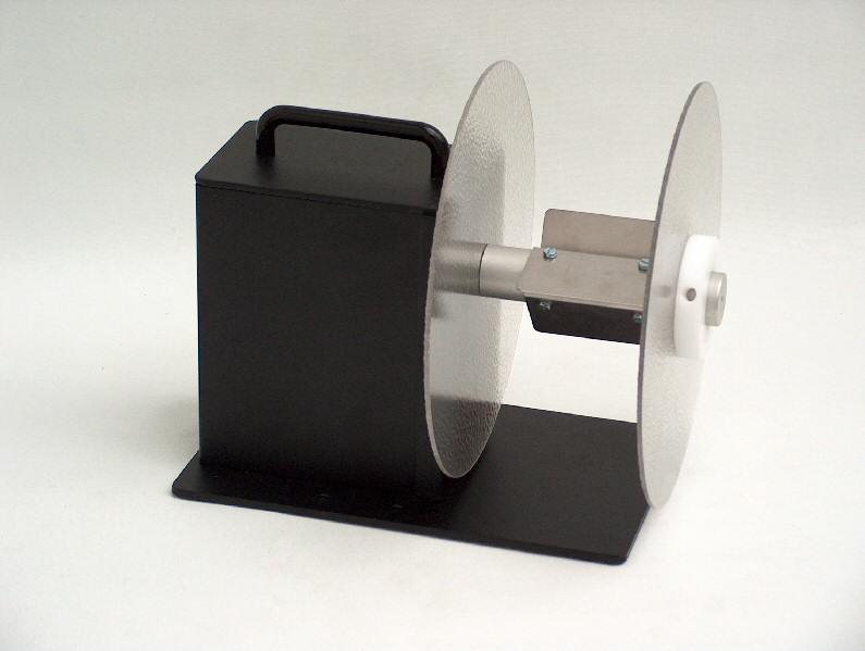 MC-10 met extra zijwand (foto bevat 76mm houder) MC-10 met extra zijwand (foto bevat 76mm houder)